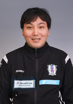 井上 卓